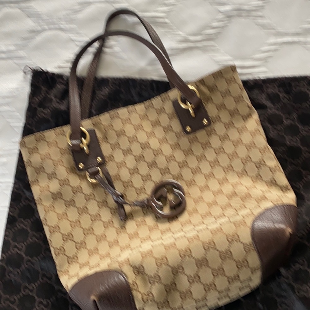 Gucci purse